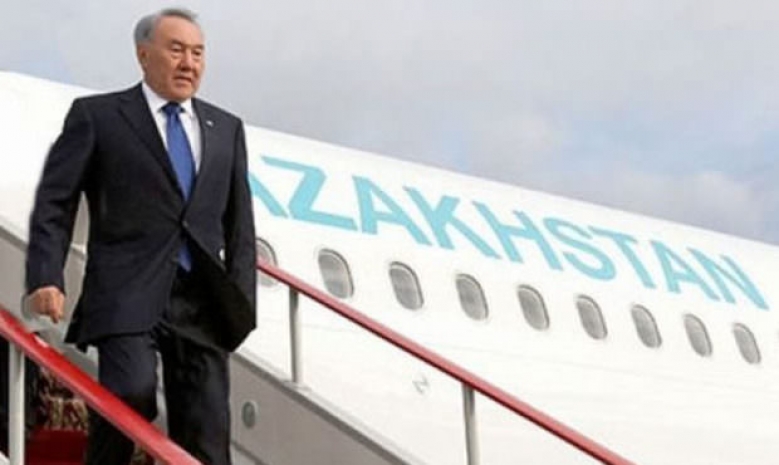 Нурсултан Назарбаев прибыл в Кыргызcтан