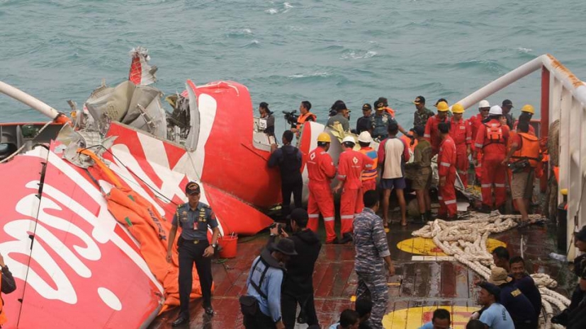 Бортовой компьютер лайнера AirAsia возможно был неисправен