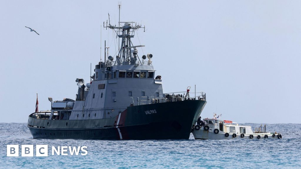 Трагедия у берегов Греции: 22 мигранта погибли в море