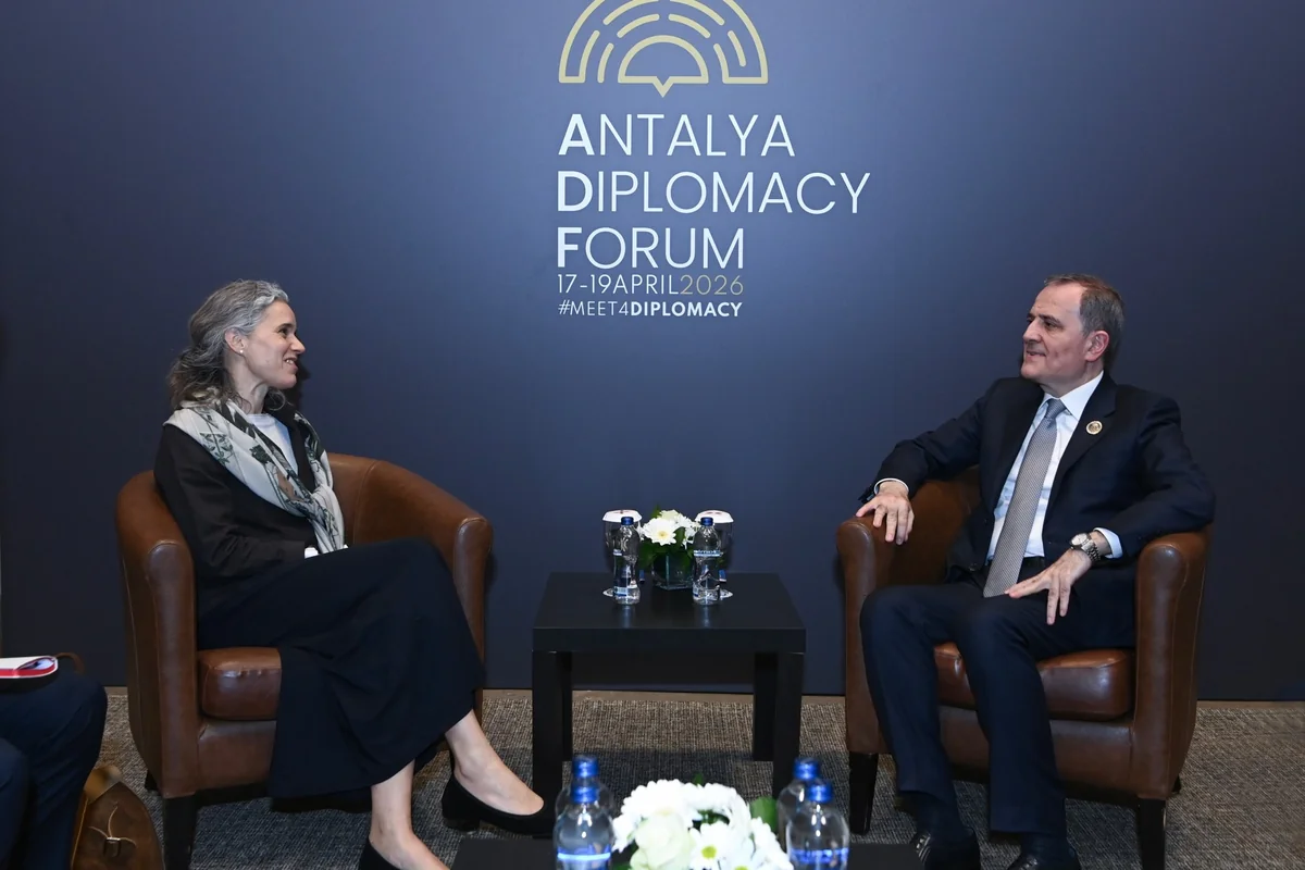 Байрамов и Гроно обсудили мирный процесс между Баку и Ереваном