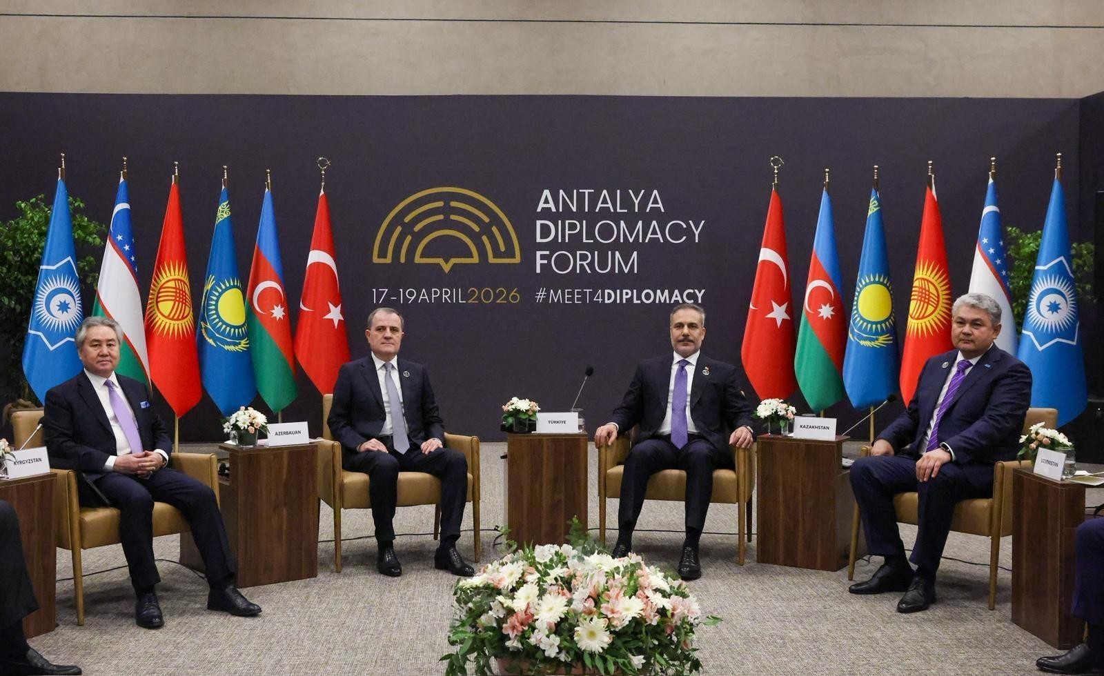 Байрамов принял участие во встрече глав МИД Тюркских государств в Анталье-ФОТО