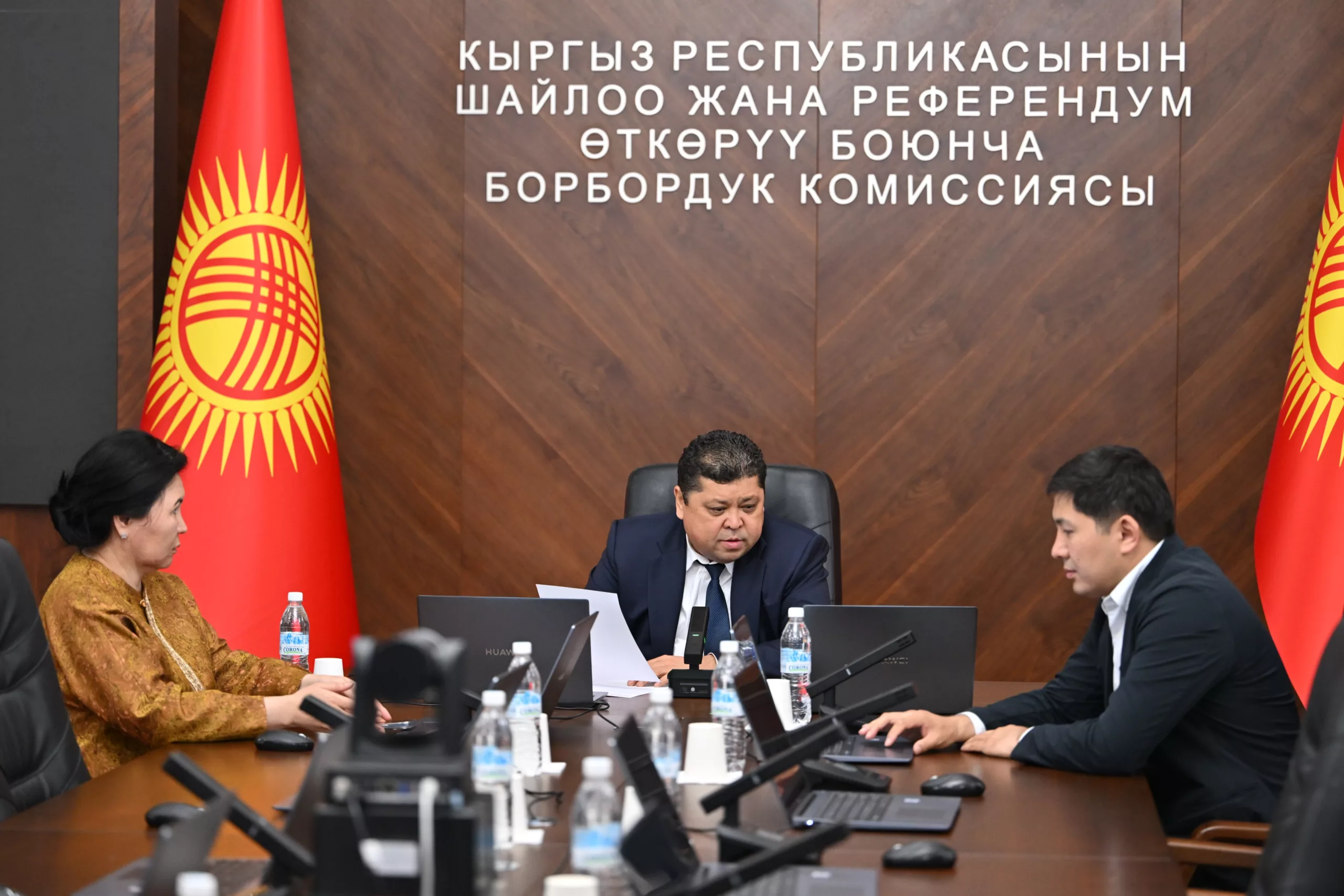 ЦИК Кыргызстана зарегистрировал депутатом Жогорку Кенеша Максата Алмыбекова
