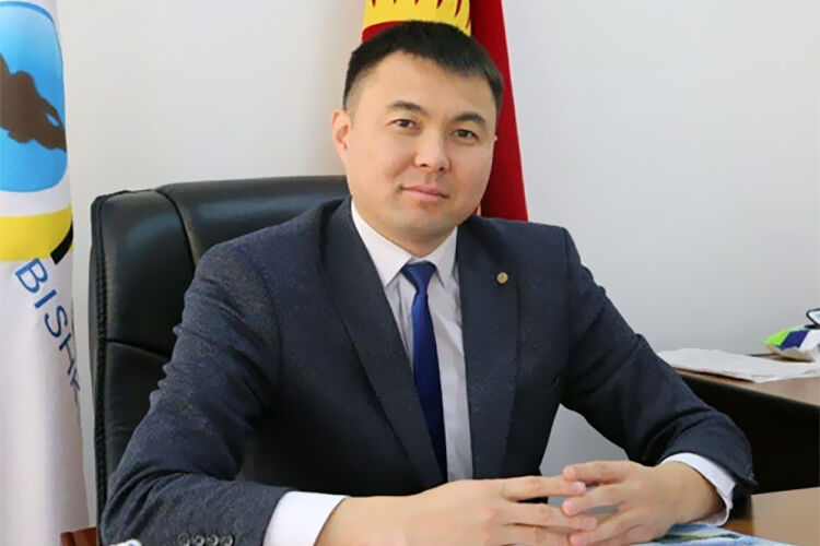 Экс-главу СЭЗ «Бишкек» Кудрета Тайчабарова отпустили под домашний арест