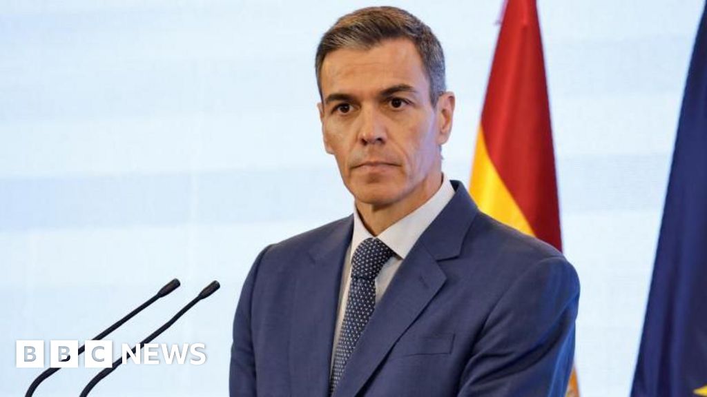 НАТО: США не могут приостановить членство Испании в альянсе