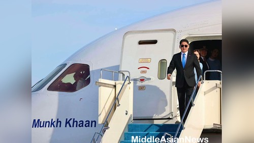 Президент Монголии прибыл в Казахстан с государственным визитом