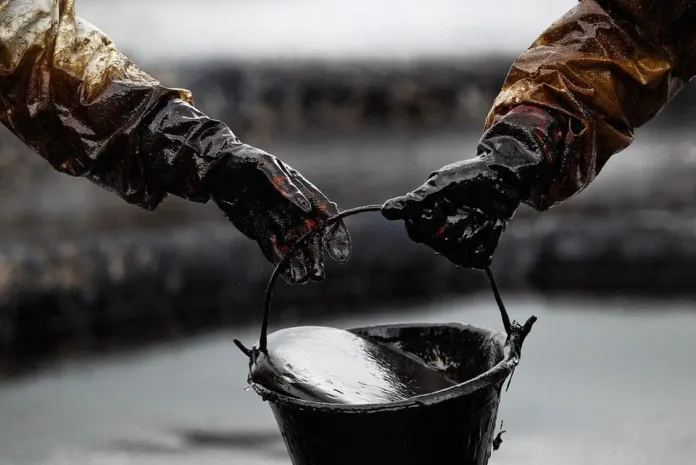 Цены на нефть продолжают рост