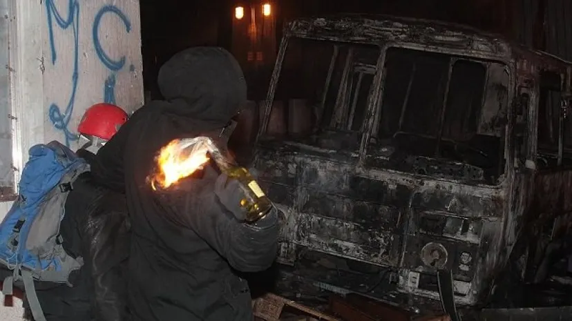 Оппозиция в Киеве захватила здание Минюста