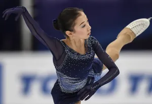 Элизабет Турсынбаева выступила в шоу «Чемпионы на льду»