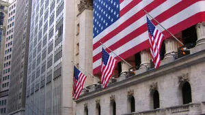 Биржи США растут в ожидании корпоративной отчетности