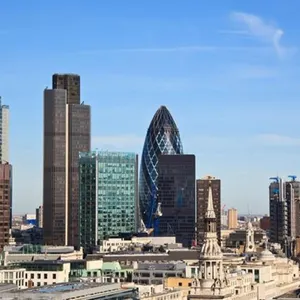 Moody's снизило прогноз по кредитному рейтингу Великобритании