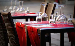 Разрешение на возобновление работы просят рестораторы Уральска
