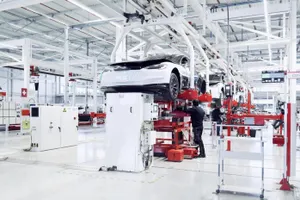 450 случаев COVID-19 зафиксировано на заводе Tesla