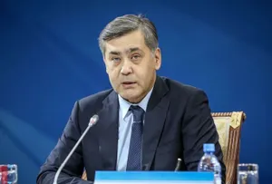 Экс-глава Минобороны Нурлан Ермекбаев стал генеральным секретарем ШОС