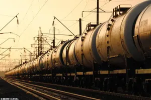 Казахстан вводит временный запрет на экспорт нефтепродуктов