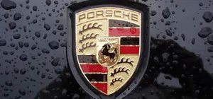 Porsche планирует выпустить конкурента Tesla