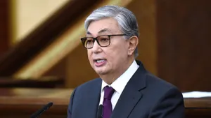 Касым-Жомарт Токаев перенес повышение зарплат бюджетникам на 1 июня