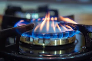 Стоимость газа поднялась выше 900 долларов за тысячу кубометров в Европе