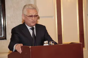 Аким СКО назвал сроки запуска «Биохима» в 2015 году фантастикой