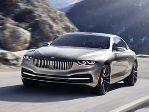 Концерн BMW решает вопрос о возрождении купе 8-Series. Фото