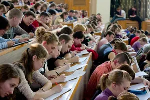 Депутаты попросили ввести на ЕНТ пересдачиЭксклюзив