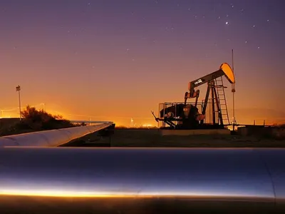 Страны Персидского залива не намерены снижать добычу нефти