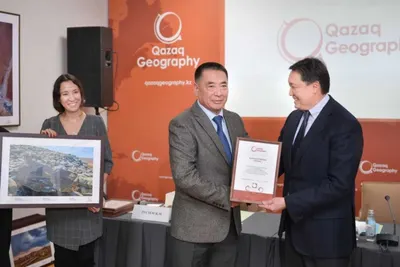 «QazaqGeography» должен стать центром популяризации науки – Аскар Мамин