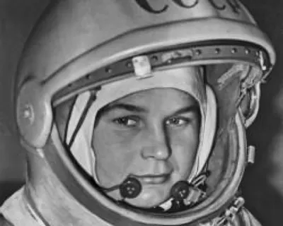 Сегодня исполняется 50 лет со дня первого полета женщины в космос